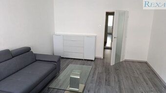 Pronájem prostorného světlého bytu 3KK + balkon + sklep, Brn