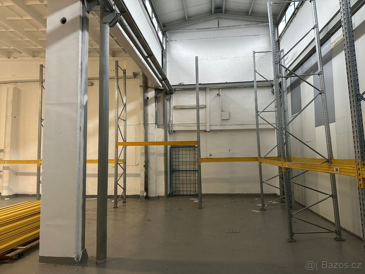 abízíme k pronájmu skladovou plochu o rozloze 1000-2000 m2 v