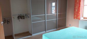Byt 4+KK 180 m2 + terasa 40m2 + balkon 8m2 + byt 150m2 + ven