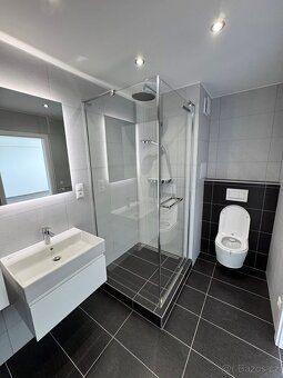 Nabízím k dlouhodobému pronájmu byt 1+kk o výměře 32,1 m2, p