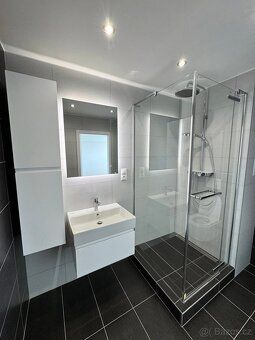 Nabízím k dlouhodobému pronájmu byt 1+kk o výměře 32,1 m2, p