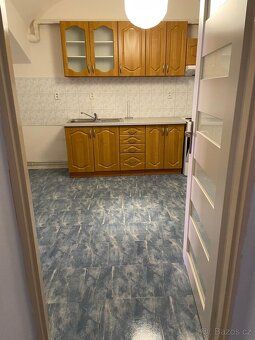 Nabízím k dlouhodobému pronájmu byt 2+1 o velikosti 65 m2 na