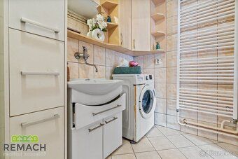 Ev.č. 03568 Rodinný dům v klidné lokalitě Lechotic nabízí po