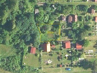 V zahrádkářské kolonii u sídliště Vyšný v Českém Krumlově na
