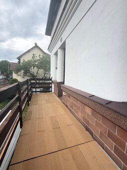 K dlouhodobému nájmu nabízím velice příjemný a světlý byt 2+