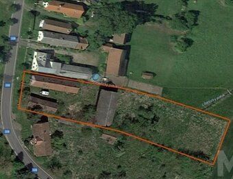 Prodám zemědělskou usedlost v klidné vesničce 11km jižně od 