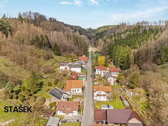 REZERVACE
Hledáte klidné místo pro život, které si přetvořít