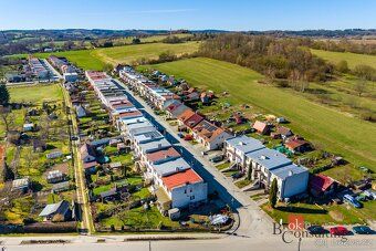 Prodej domu 4+kk, BatelovNabízíme k prodeji velmi pěkný řado