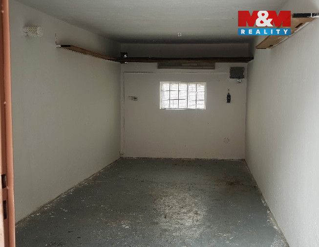 Nabízím ke pronájmu řadovou garáž v katastrálním území Kopři