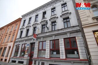 V zastoupení majitele nabízíme pronájem kancelářských prosto