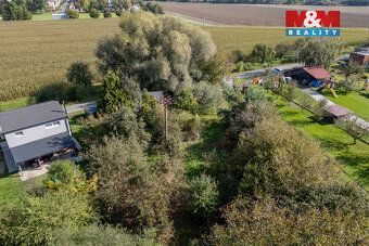 Nabízíme prodej zahrady o výměře 1219 m2 nacházející se v Ji