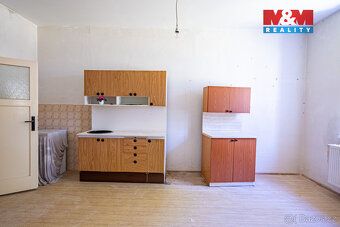 Nabízíme k prodeji jedinečnou nemovitost, budovu bývalé lesn