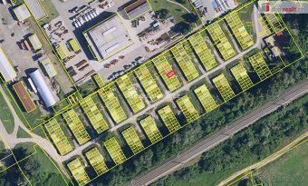 , Dumrealit.cz Vám zprostředkuje pronájem zděné garáže 19m²,