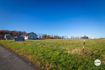 Nabízíme pozemek o výměře 1.000 m2 v obci Vojkovice u Frýdku