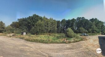 Nabízíme k prodeji komerční pozemek o velikosti 3810m2, kter