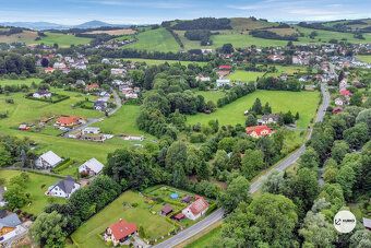 Nabízíme stavební pozemek o výměře 1.046 m2 v obci Hukvaldy,
