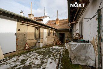 Nabízíme k prodeji rodinný dům o dispozici 3+1 se dvěma průc
