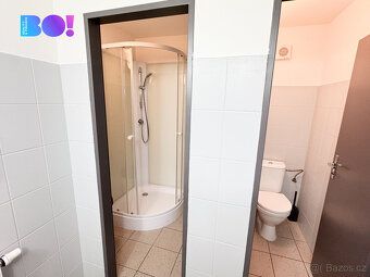 Nabízíme pronájem kancelářských prostor o výměře 260 m² ve 2
