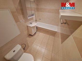 Nabízíme k pronájmu krásný byt 2+1 v klidné části Chomutova.