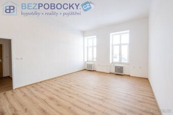 Nabízíme k prodeji prostorný byt o dispozici 3 + kk, který s