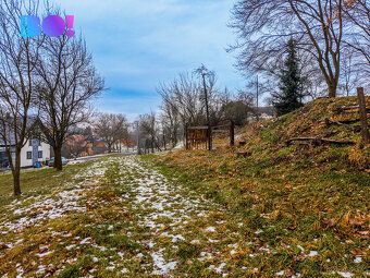 Nabízíme k prodeji stavební pozemek o rozloze 1056 m² nacház
