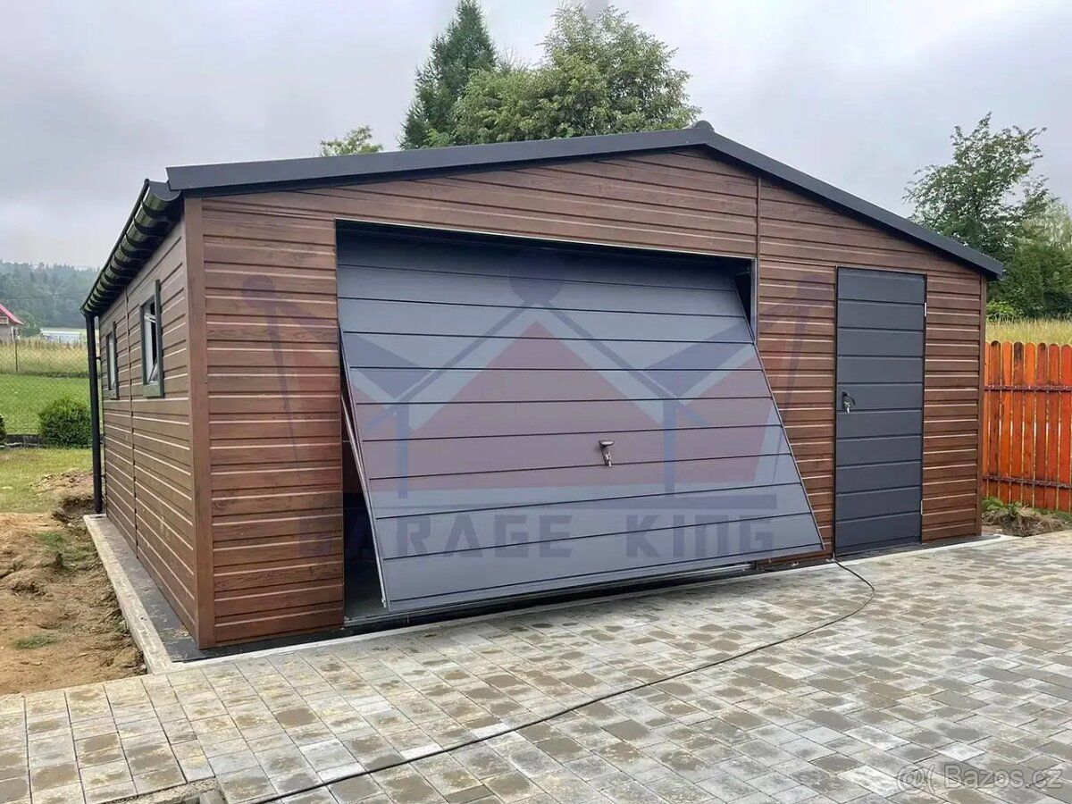 Konstrukce garáže je vyrobena z pozinkovaných uzavřených pro