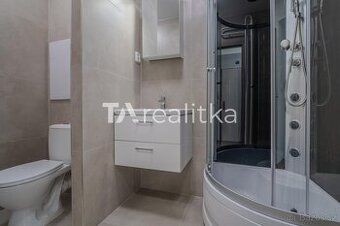 Nabízíme k prodeji družstevní podíl k jednotce 2+1 o velikos