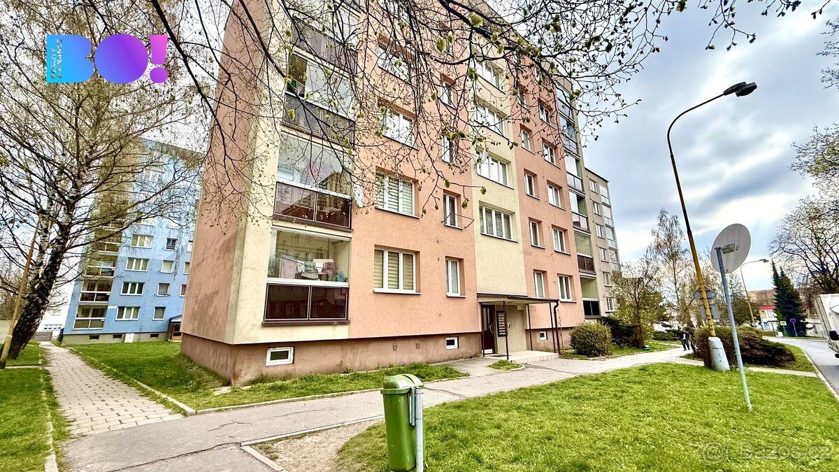 Nabízíme k prodeji družstevní podíl k jednotce 2+1 o velikos