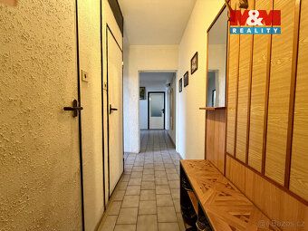 Nabízíme k prodeji družstevní byt o dispozici 3+kk, který př