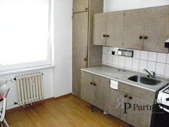 Nabízíme k prodeji byt 2+1 o celkové ploše 51 m², nacházejíc