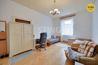 Prodej cihlového bytu 3+1 s výměrou 115 m2. K bytu náleží lo