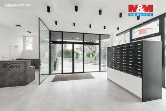 Pronájem bytu 2+kk, 37 m², Praha 2 – Vinohrady
Nabízíme k pr