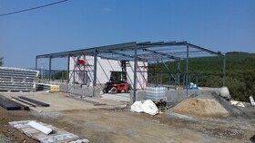 Nabídka ocelové konstrukce haly o šířce 15m x 36m a okapové 