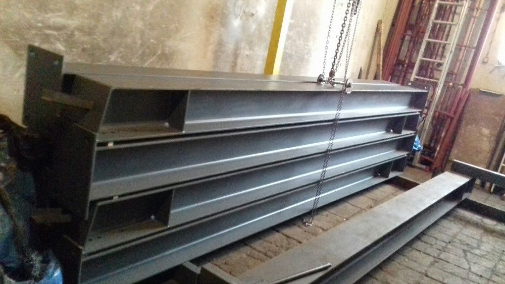 Nabídka ocelové konstrukce haly o šířce 15m x 36m a okapové 