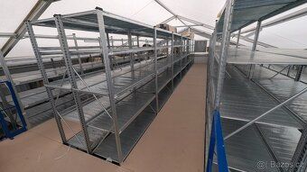 PRODÁM stanovou halu 10×15 m – plechové opláštění, dřevěná p