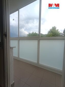 Pronájem nově zrekonstruovaného bytu 1+kk s lodžií, 29 m², D