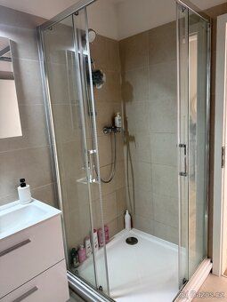 Nabízený byt o rozloze 30,6 m2 se nachází ve 3 patře. Jednot