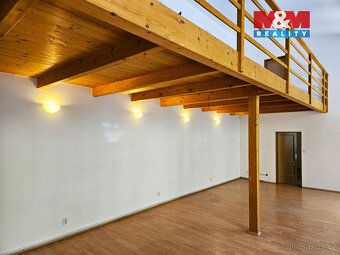 Pronájem reprezentativních kancelářských prostor o užitné pl
