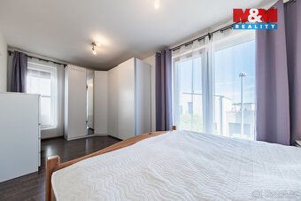 Moderní rodinný dům 5+kk s garáží, terasou a fotovoltaikou v