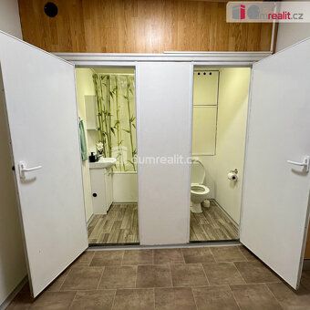 + zálohy spojené s užívání 1000,- Kč/os. + kauce 14.000,- Kč