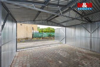Nabízím k pronájmu samostatnou plechovou garáž o výměře 25 m