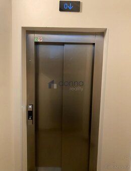 Nabízíme k pronájmu plně vybavený, rekonstruovaný byt 2+kk, 