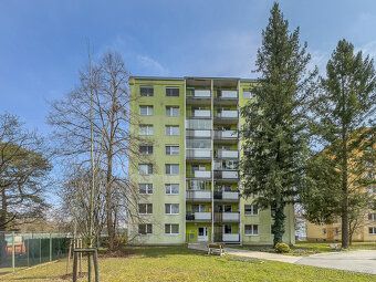 Nabízíme k pronájmu částečně vybavený byt, který v roce 2025