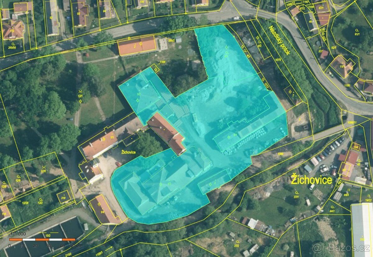 Jedná se o areál v obci Žichovice, okres Klatovy. Areál tvoř