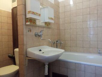 Nabízíme k prodeji byt 1+1 se zděným jádrem, v osobním vlast