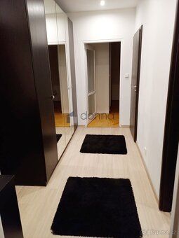 Nabízíme k pronájmu pěkný byt 2+1, o ploše 54m2, v 5. patře 