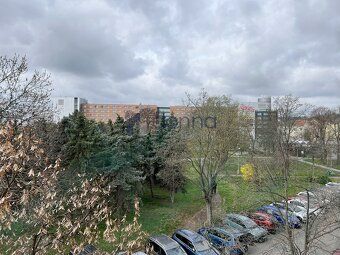 Nabízíme k prodeji byt 3+kk s balkonem, celková plocha 83m2 