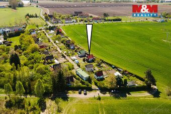 Prodej zděné chaty s pozemkem 385 m², v klidné okrajové část