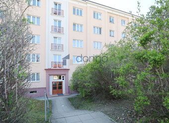 Nabízíme k pronájmu byt 3+1, 70m2, v 1. patře bez výtahu, v 