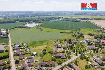 Nabízíme na prodej rodinný dům v obci Babice okr. Hradec Krá